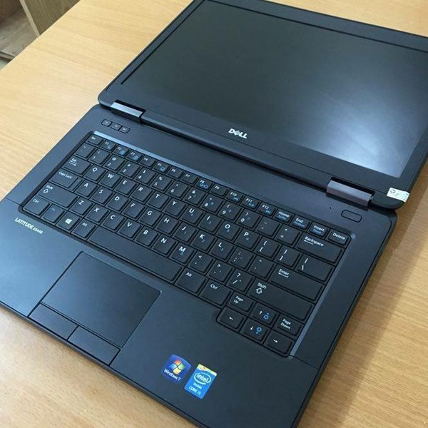 Dell Laotop Dealer in Delhi
