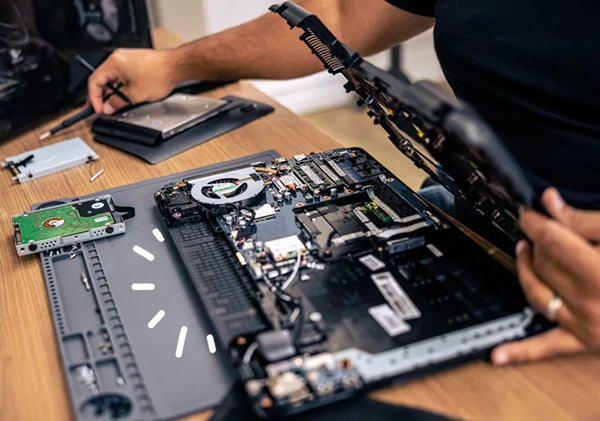 Laptop Repair in Delhi